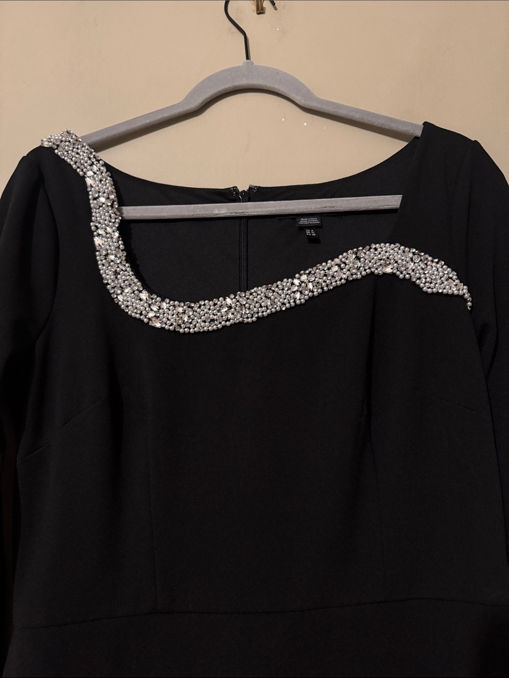 NWOT Maggy London Beaded Long Sleeve Midi Dress, Black, size 8 - Picture 5 of 12